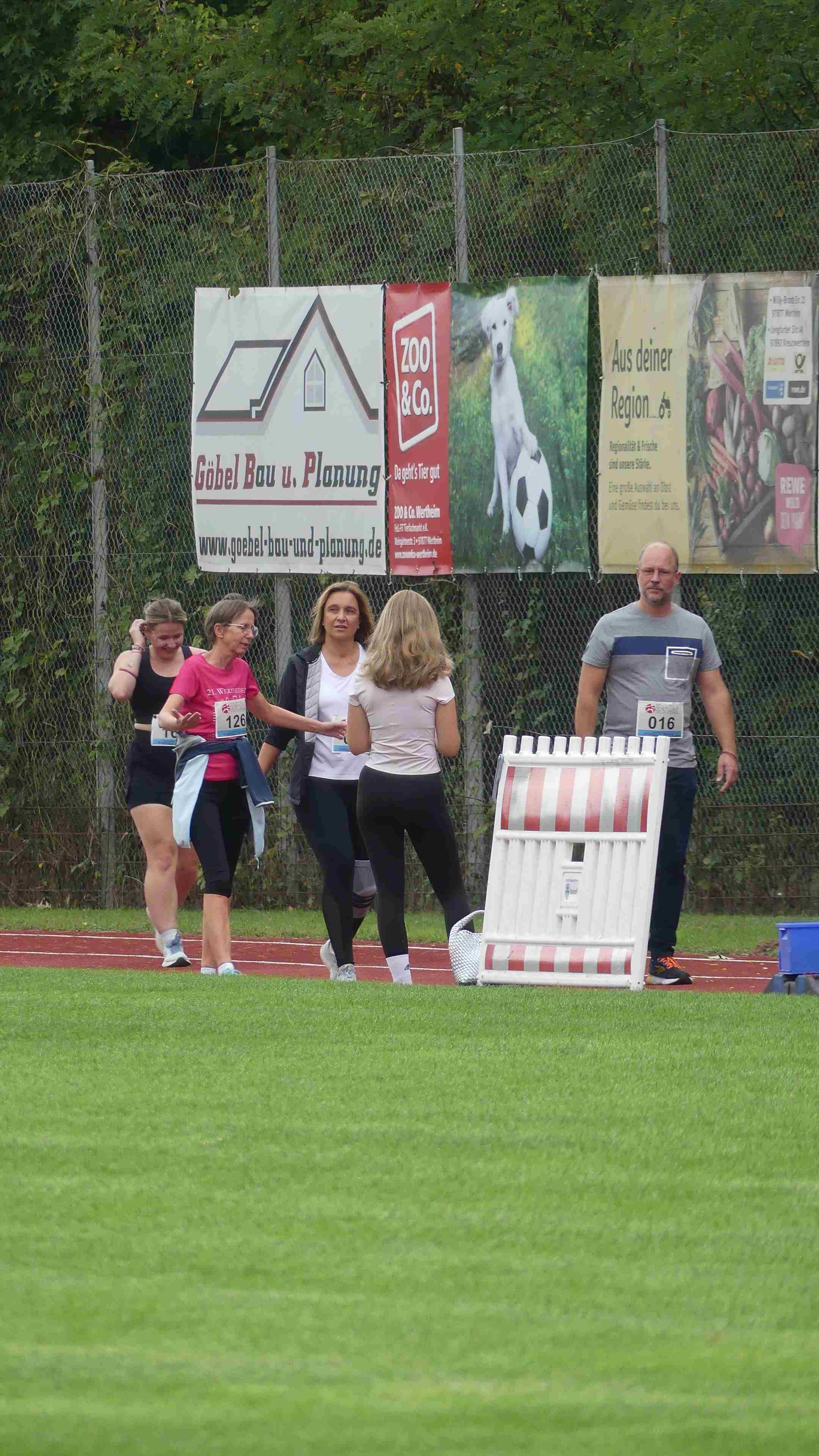 Bild vom 15. Benefizlauf im Jahr 2025. Dies ist das 175. Bild.